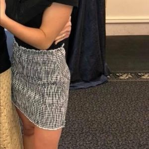 Falling Love gingham skirt